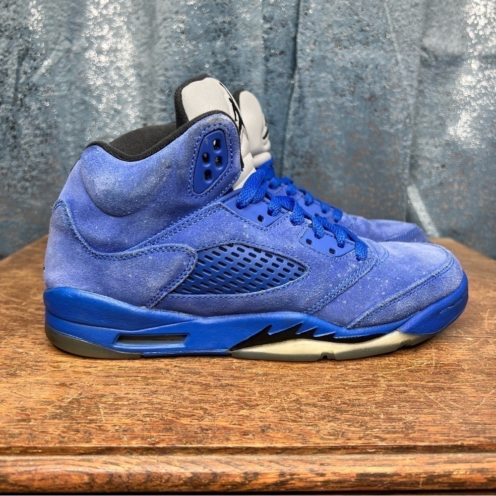 Air Jordan 5 Retro Blue Suede Size 6.5 Youth - Picture 2 of 8